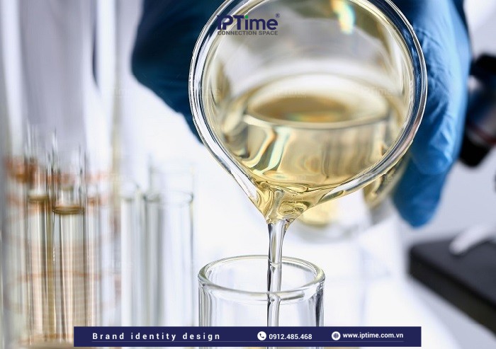 MẸO TẨY BĂNG KEO DÍNH TRÊN KÍNH